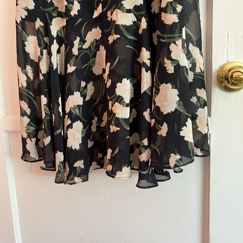 Privacy Please Geene Dress - Picture 11 of 11
